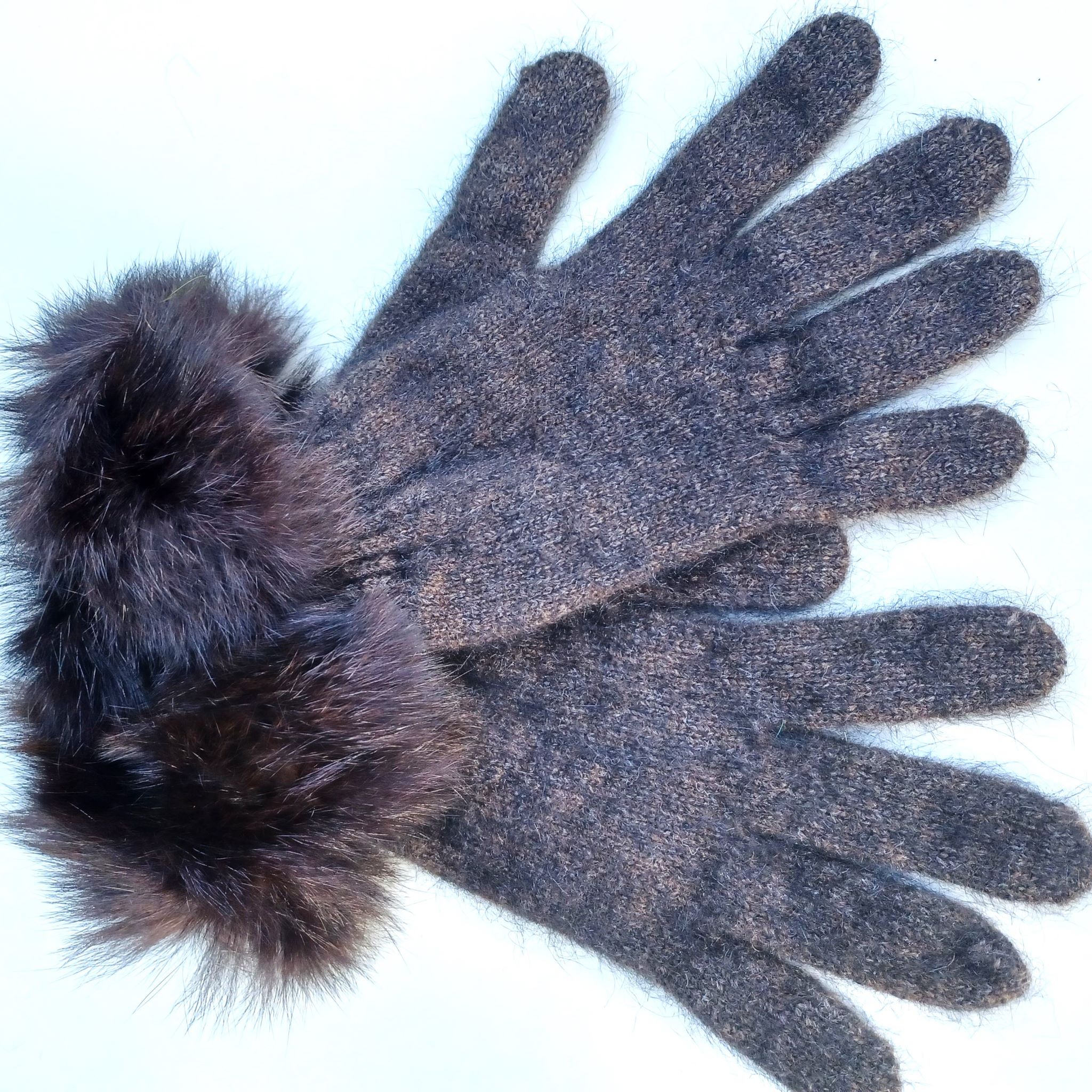 Handschuhe mit Possumpelz