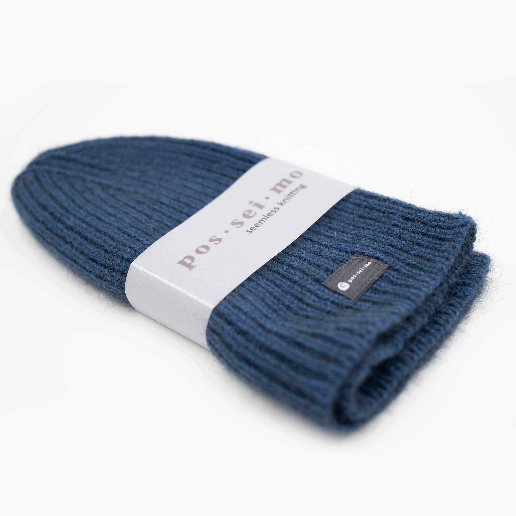 Beanie seamless knitting