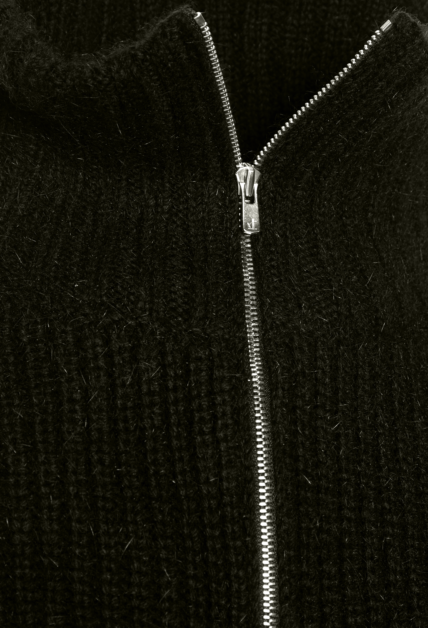 Troyer mit Reißverschluss - seamless knitting